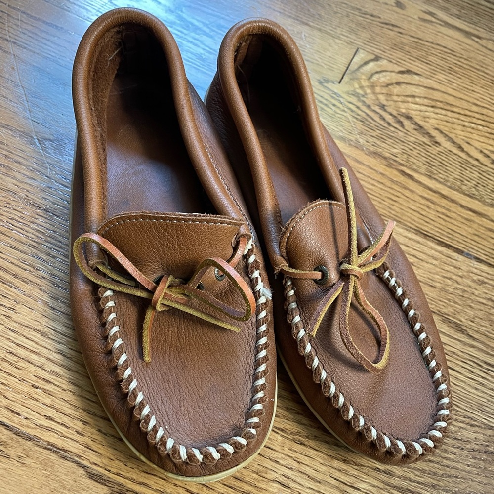 Cabela's Brown Leather Loafers with Tan Accents